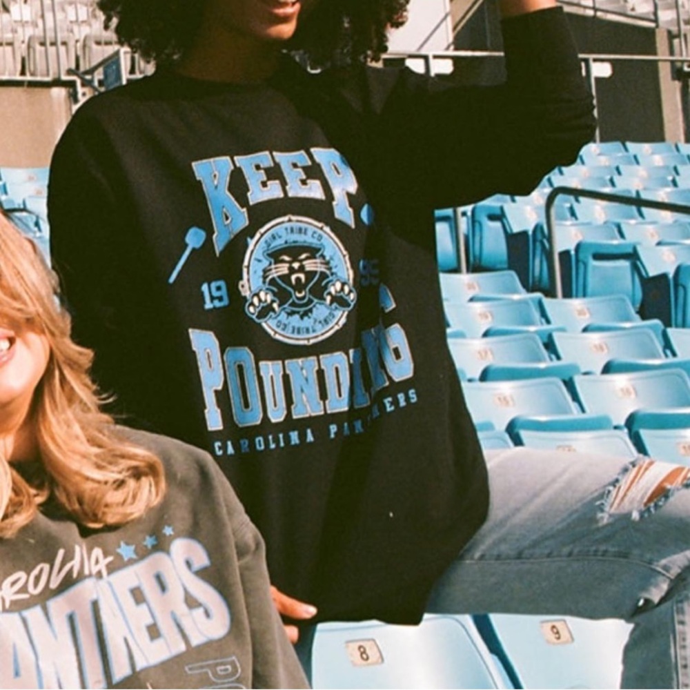 NFL Carolina Panthers Sweatshirt - Picture 7 of 7
